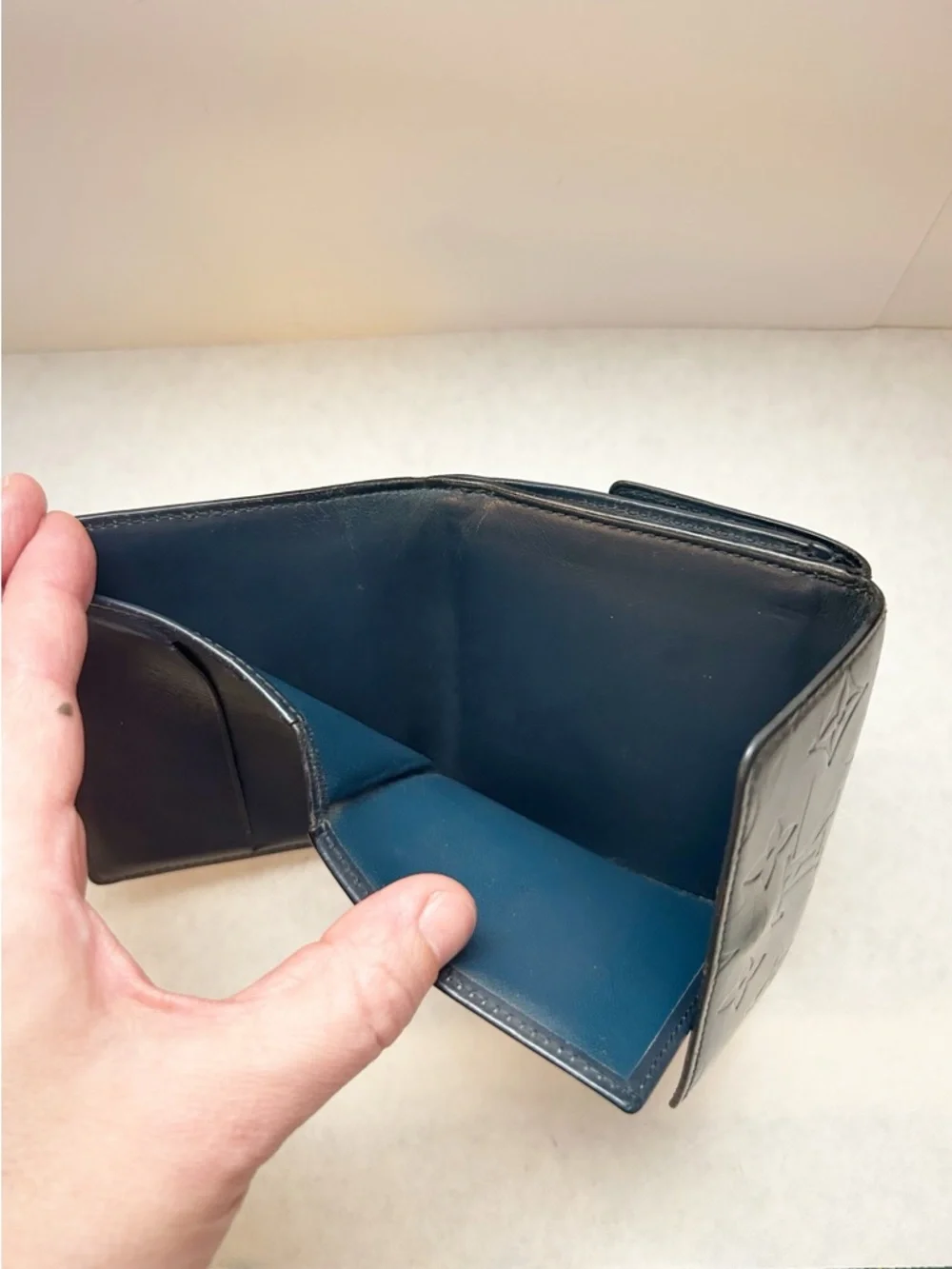 VTG Louis Vuitton Elise Compact Wallet in Monogram Mat Vernis Gray Leather - Picture 10 of 14